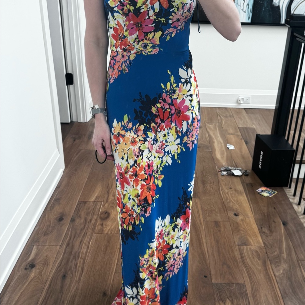 London Times Vibrant Floral Maxi Dress